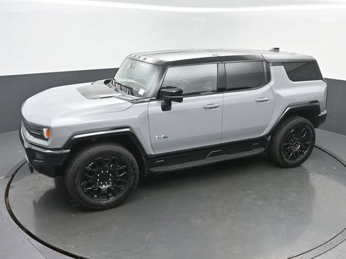 Used 2026 GMC Hummer EV SUV AWD/4WD image 37