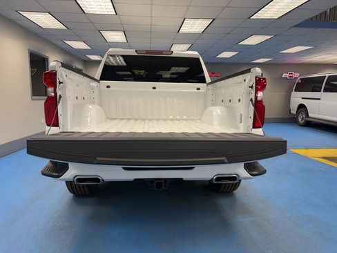 Certified 2024 Chevrolet Silverado 1500 RST w/ Z71 Off-Road Package image 8