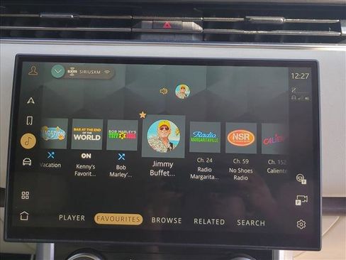 Used 2023 Land Rover Range Rover SE image 25