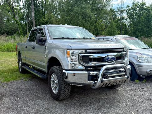 Used 2020 Ford F250 XLT w/ FX4 Off-Road Package AWD/4WD image 10