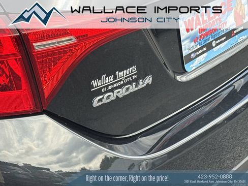 Used 2017 Toyota Corolla XSE FWD image 12