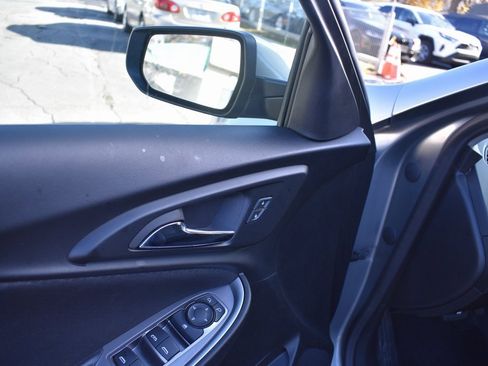 Used 2024 Chevrolet Malibu LT image 14