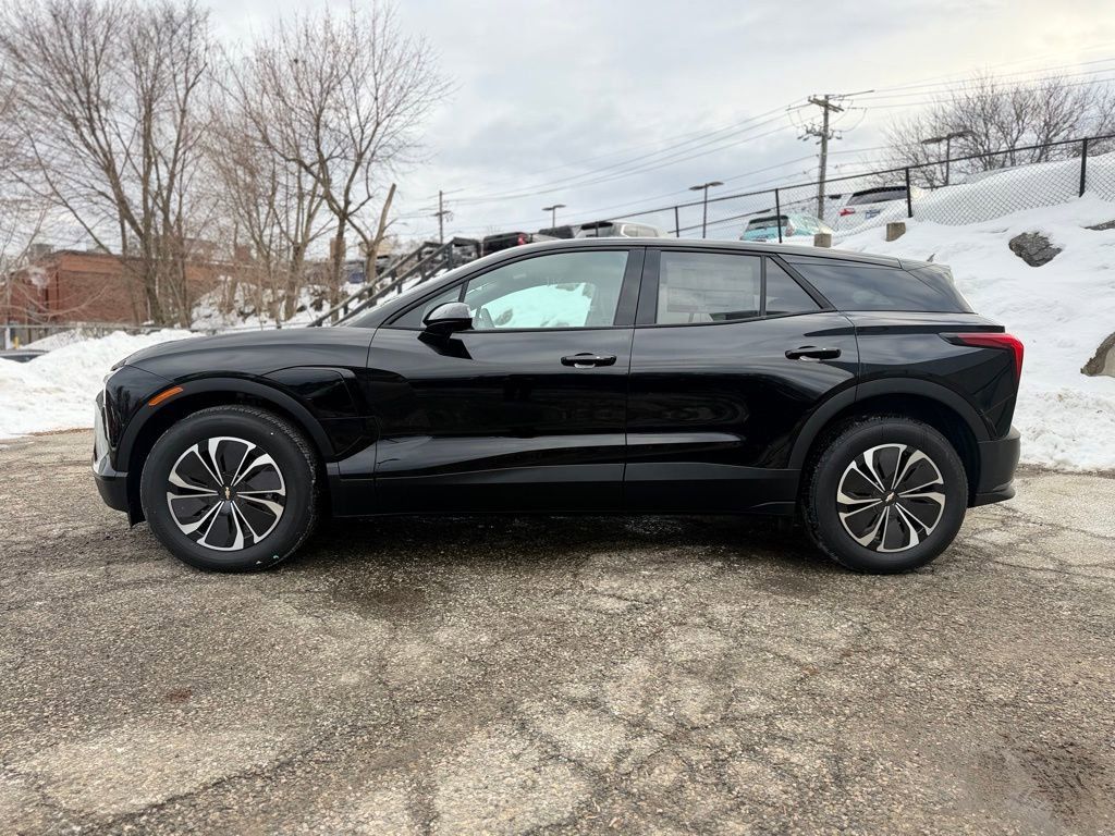 New 2026 Chevrolet Blazer EV LT AWD/4WD image 3