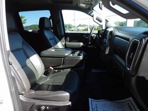 Used 2020 Chevrolet Silverado 1500 LTZ w/ Safety Package AWD/4WD image 18