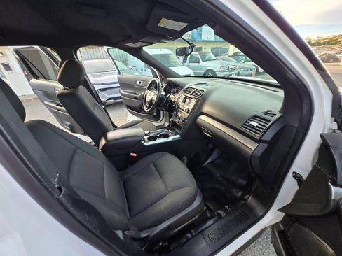 Used 2017 Ford Explorer 4WD Police Interceptor image 35