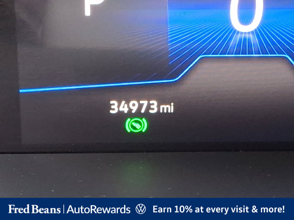 Certified 2023 Volkswagen Taos SE w/ Panoramic Sunroof Package AWD/4WD image 27