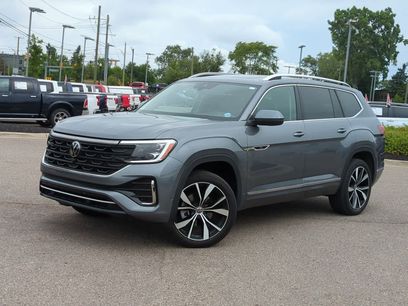 Used 2024 Volkswagen Atlas SEL Premium R-Line