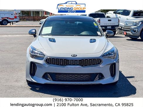 Used 2020 Kia Stinger GT1 RWD image 6