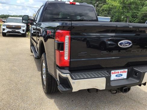 New 2026 Ford F250 Lariat w/ Chrome Package AWD/4WD image 12