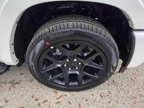 New 2026 RAM 1500 Laramie w/ Night Edition AWD/4WD image 20