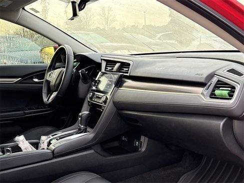 Used 2020 Honda Civic Touring image 20