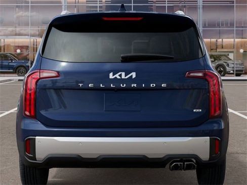 New 2025 Kia Telluride S image 13