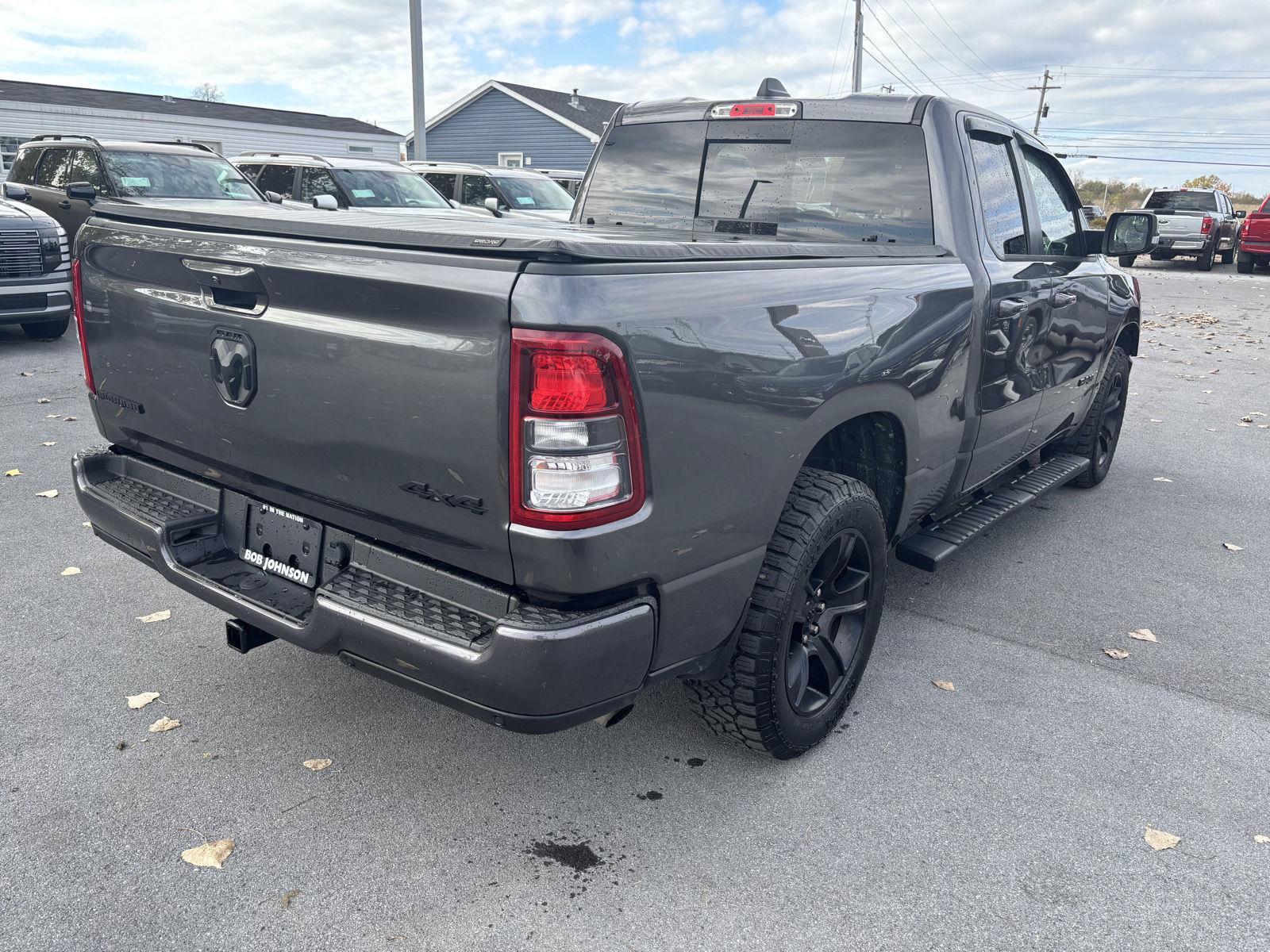 Used 2022 RAM 1500 Big Horn AWD/4WD image 3