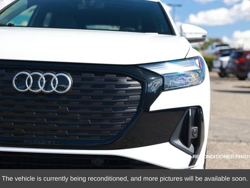 Used 2024 Audi Q4 e-tron Premium Plus w/ Premium Plus image 5