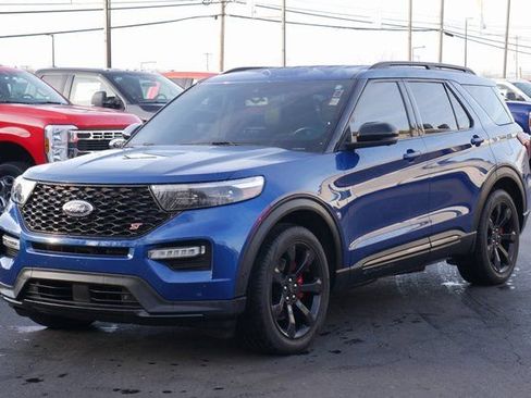 Used 2022 Ford Explorer ST w/ Equipment Group 401A RWD image 7