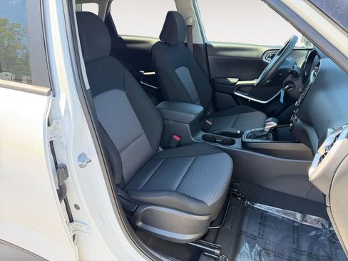 Used 2025 Kia Soul LX FWD image 24