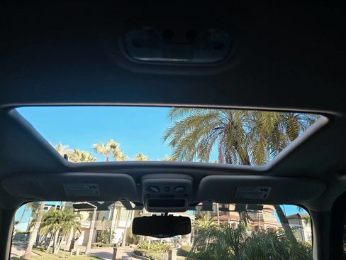 Used 2006 Chevrolet Avalanche Z66 w/ Sun And Sound Package image 78