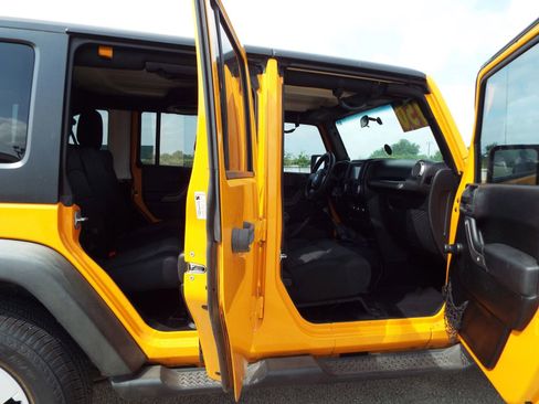 Used 2012 Jeep Wrangler Unlimited Sport AWD/4WD image 24