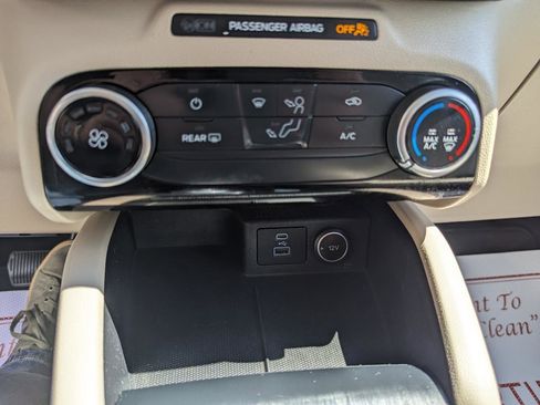 Used 2021 Ford Escape SE AWD/4WD image 22
