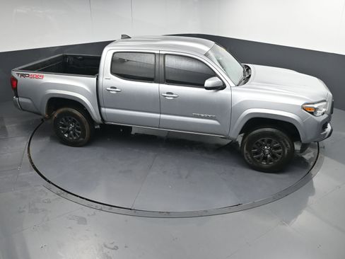 Used 2022 Toyota Tacoma SR5 image 28
