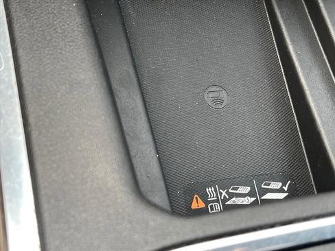 Used 2020 Chevrolet Silverado 1500 High Country w/ Technology Package image 20