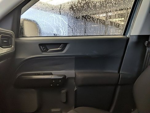 Certified 2022 Ford Maverick XL image 19