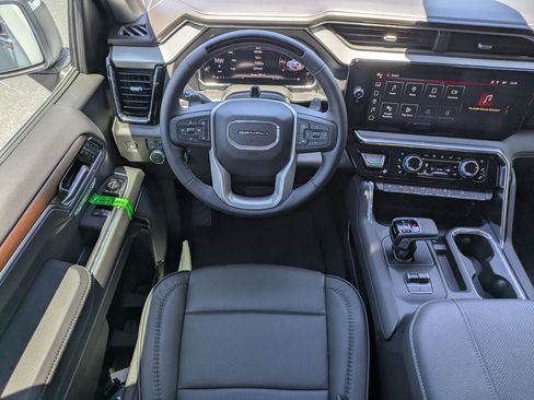 New 2026 GMC Sierra 1500 Denali AWD/4WD image 16