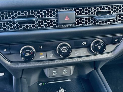 Certified 2026 Honda HR-V Sport image 14