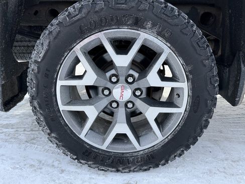 Used 2016 GMC Sierra 1500 SLE image 23