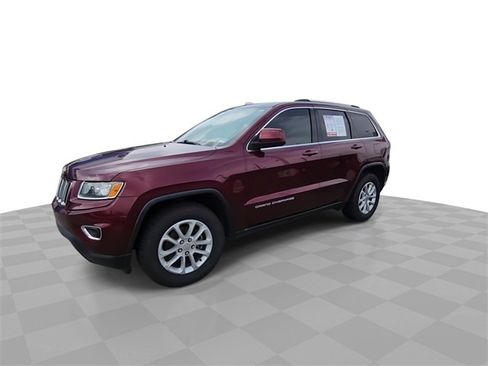 Used 2016 Jeep Grand Cherokee Laredo w/ Quick Order Package 23E image 4