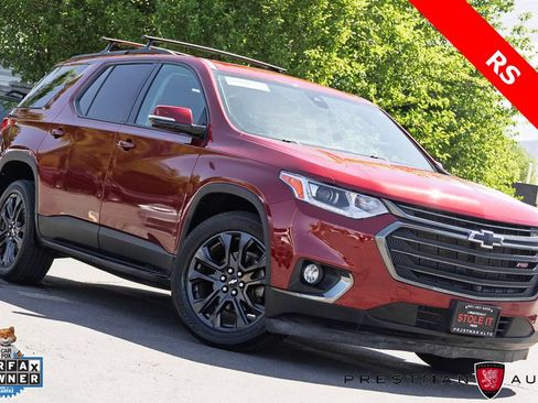 Used 2020 Chevrolet Traverse RS w/ LPO, 'HIT The Road' Package AWD/4WD image 1