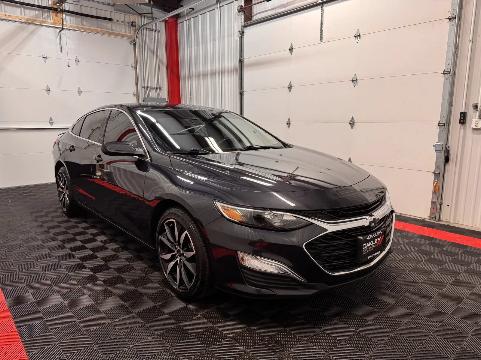 Used 2022 Chevrolet Malibu RS w/ LPO, Floor Liner Package FWD image 5