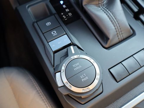 Used 2025 Toyota Tacoma TRD Sport image 22