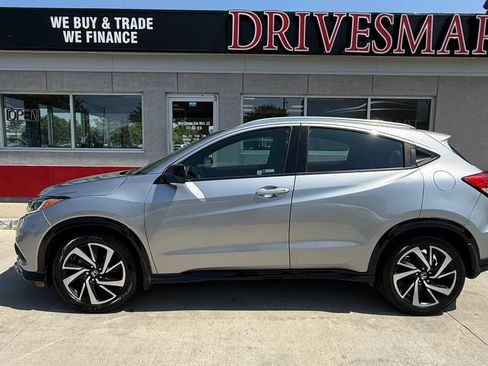 Used 2020 Honda HR-V Sport image 5