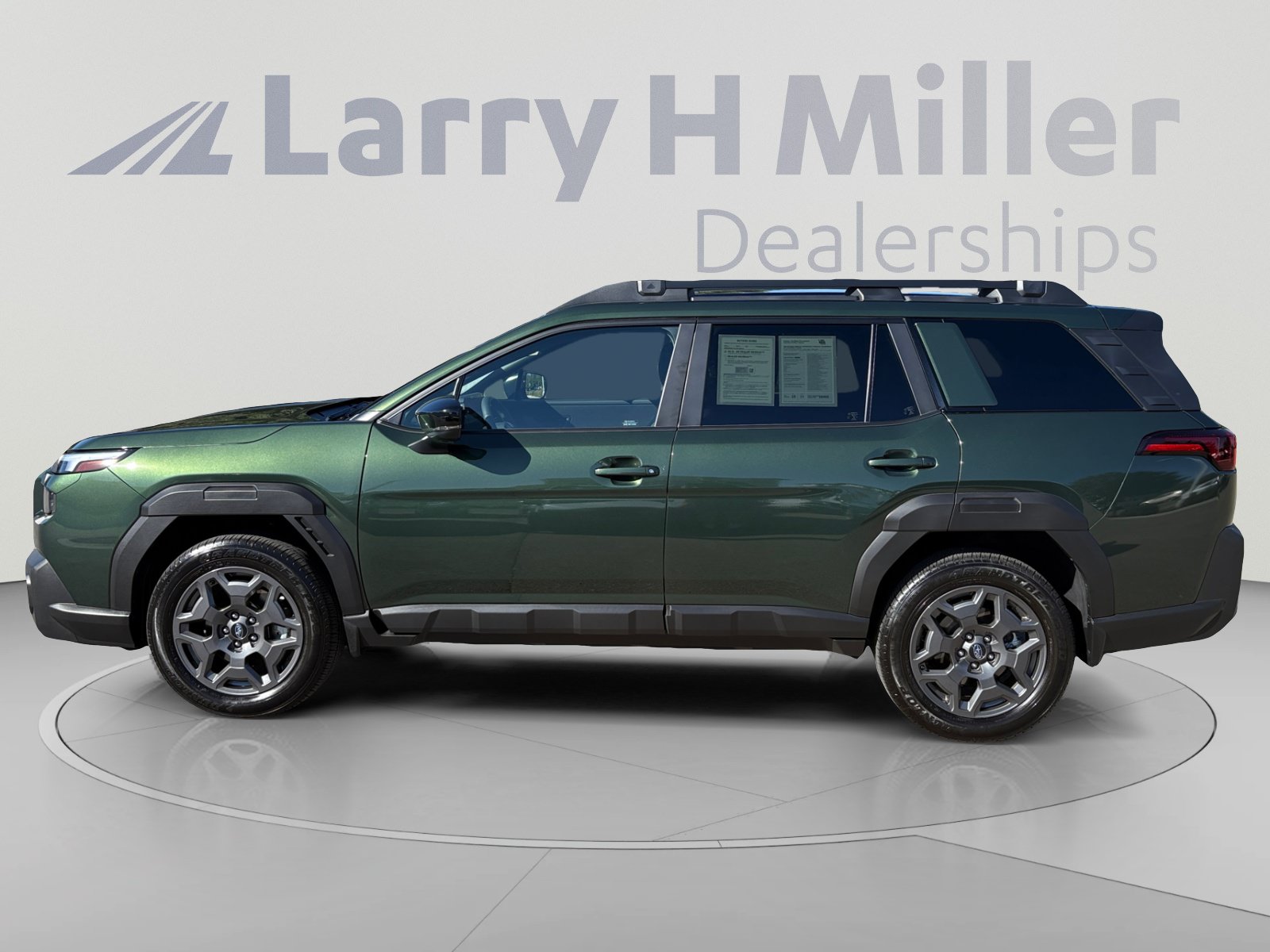 Certified 2026 Subaru Outback Premium AWD/4WD image 2