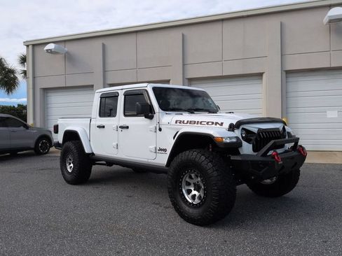 Used 2022 Jeep Gladiator Rubicon AWD/4WD image 2