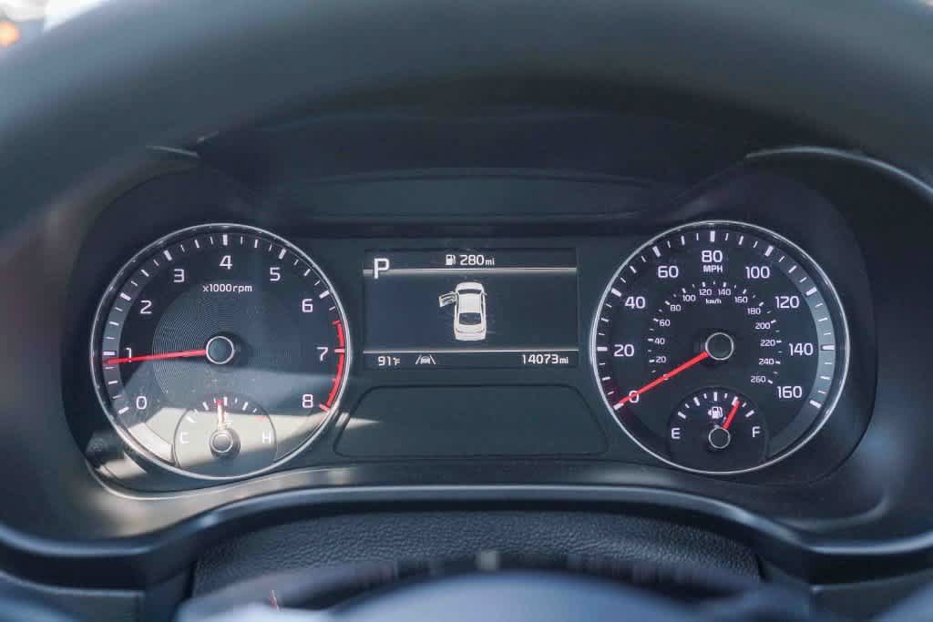 Certified 2024 Kia Forte LXS w/ LXS Technology Package FWD image 23