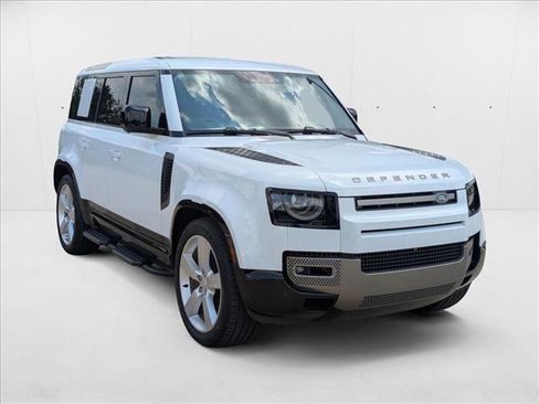 New 2025 Land Rover Defender 110 X-Dynamic SE image 7