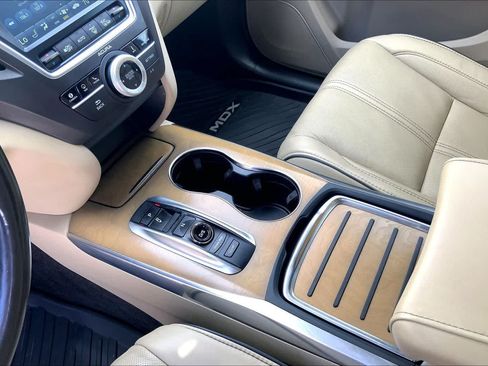 Used 2020 Acura MDX w/ Advance Package FWD image 16