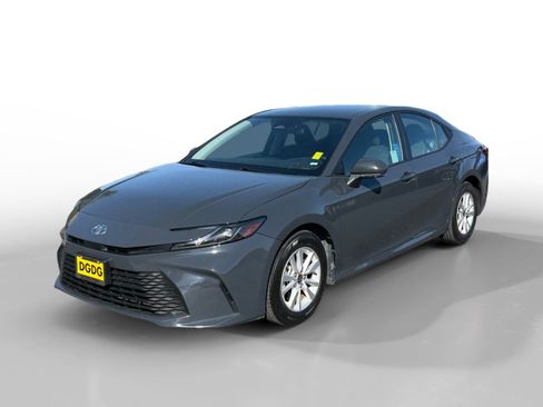 Used 2025 Toyota Camry LE FWD image 1