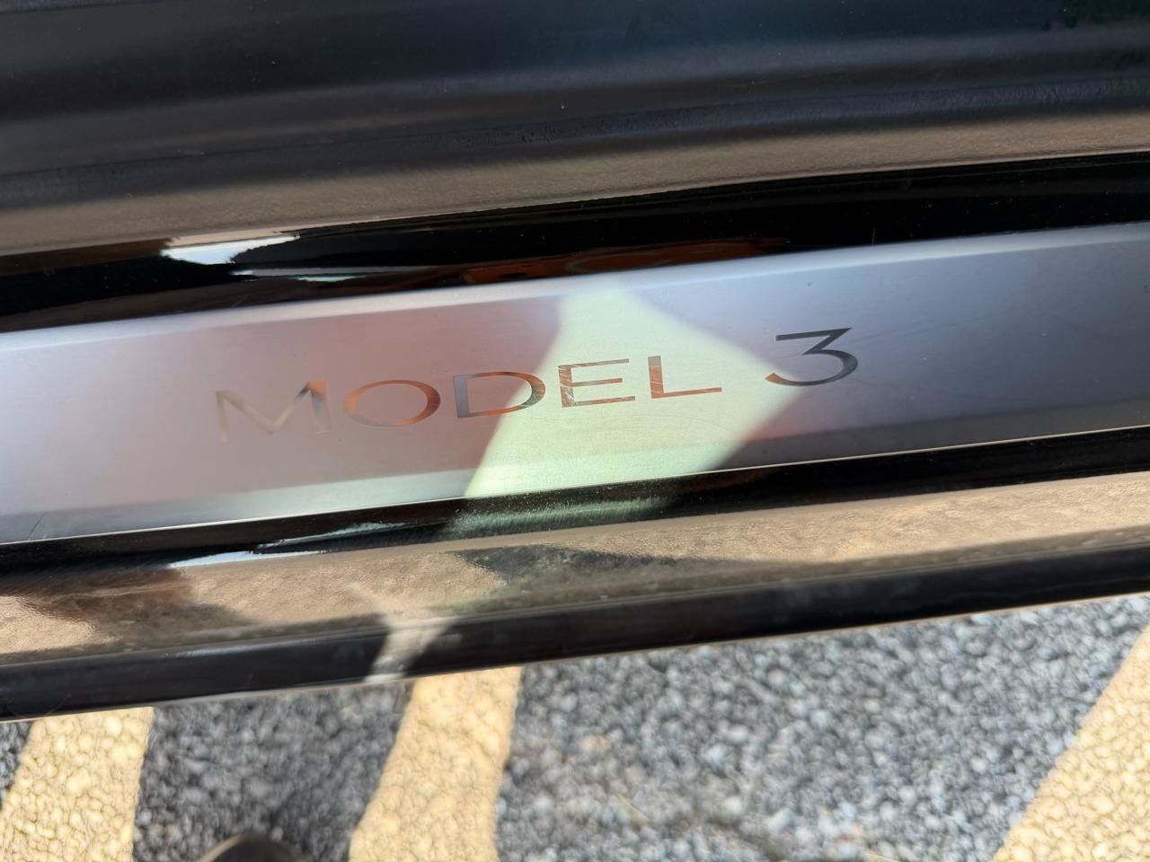 Used 2020 Tesla Model 3 Standard Range RWD image 19