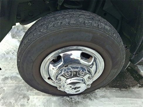 Used 2024 RAM 3500 Big Horn image 4