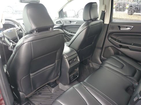Used 2020 Ford Edge Titanium AWD/4WD image 13