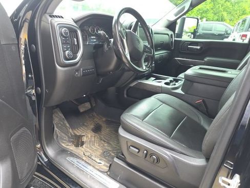 Used 2022 Chevrolet Silverado 3500 LTZ w/ LTZ Plus Package AWD/4WD image 18