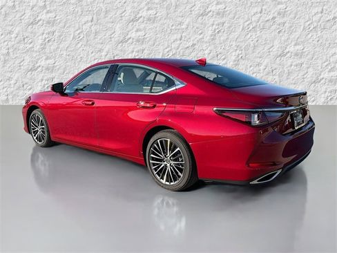 New 2025 Lexus ES 350 w/ Premium Package image 5