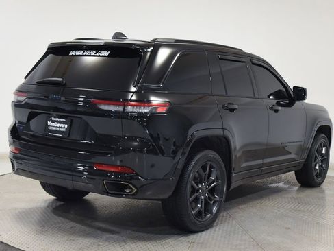 Used 2025 Jeep Grand Cherokee Limited 4xe AWD/4WD image 15