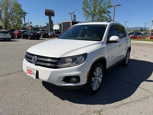 Used 2013 Volkswagen Tiguan SE image 7