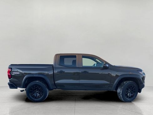 Used 2024 Chevrolet Colorado Trail Boss w/ Advanced Trailering Package image 9