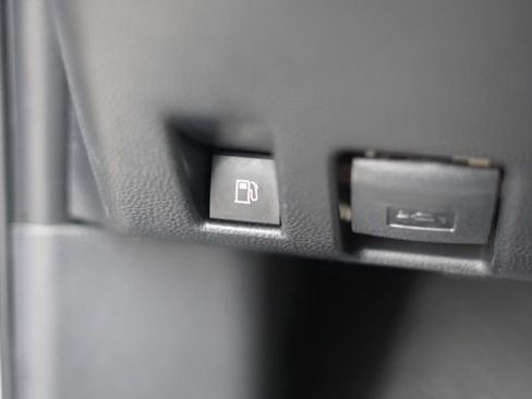 Certified 2024 Toyota RAV4 XLE Premium image 24