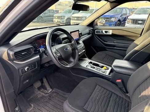 Used 2020 Ford Explorer XLT w/ Comfort Package AWD/4WD image 10